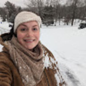 Meet your Posher, Nadia